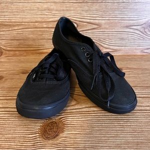 Vans Off the Wall Unisex TB9C Black Lace Up Low Top Skate Shoes Size M 5…
